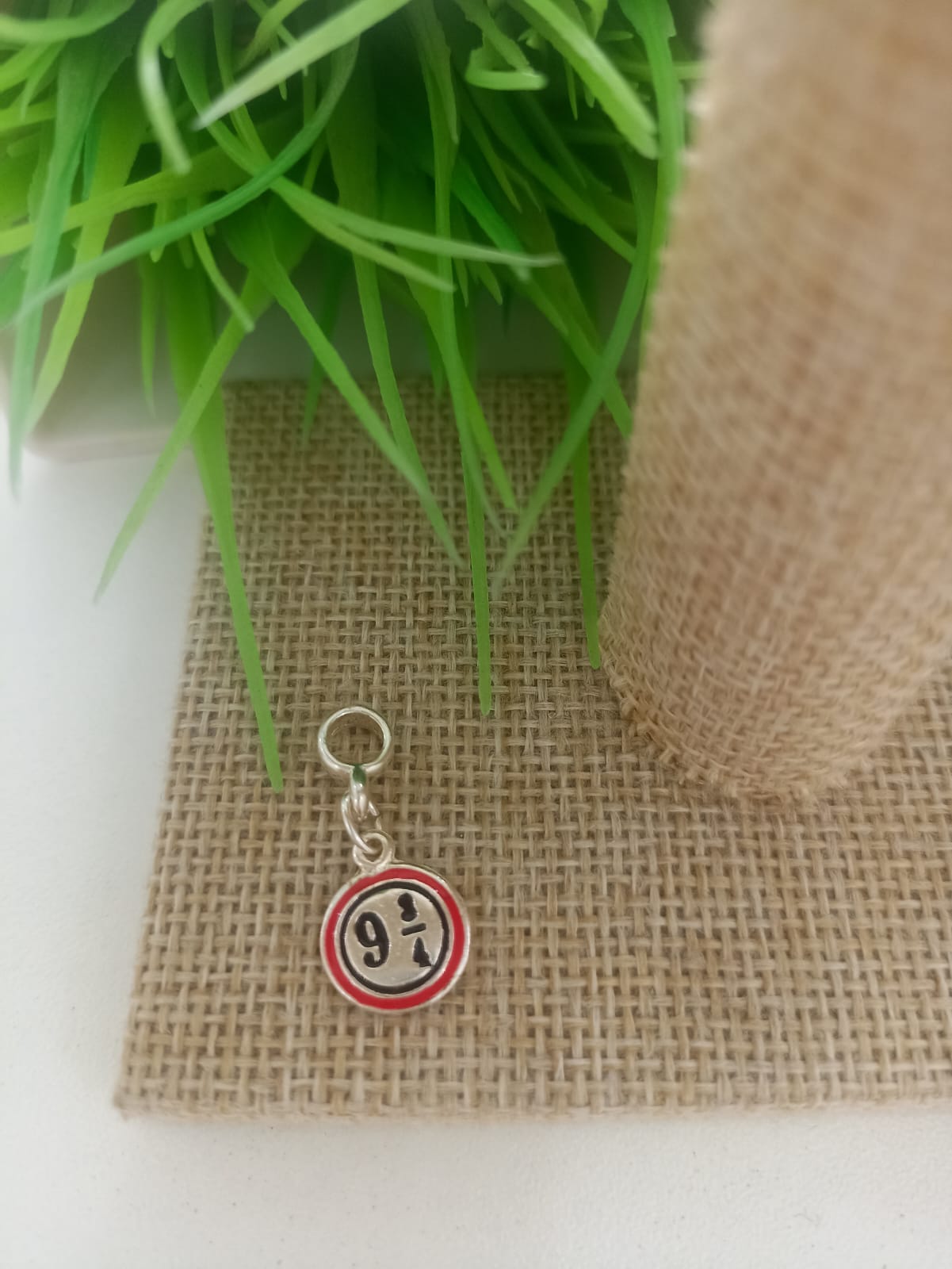 Berloque Harry Potter semijoia prata